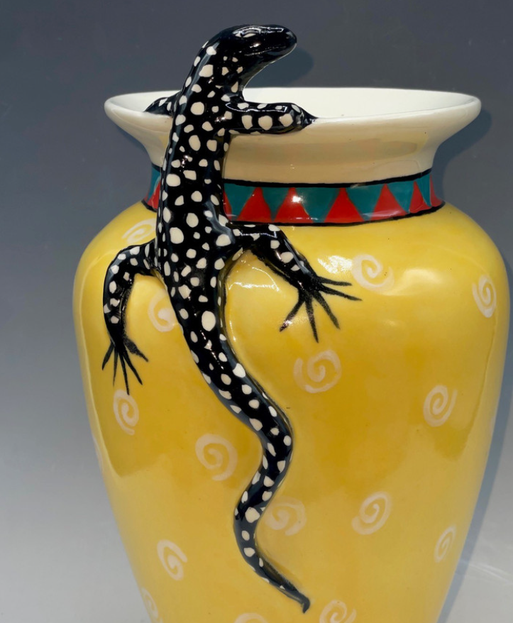 The annual Summer Salon gives the community a chance to view the artists’ newest works, an... bit.ly/3JXMmdo