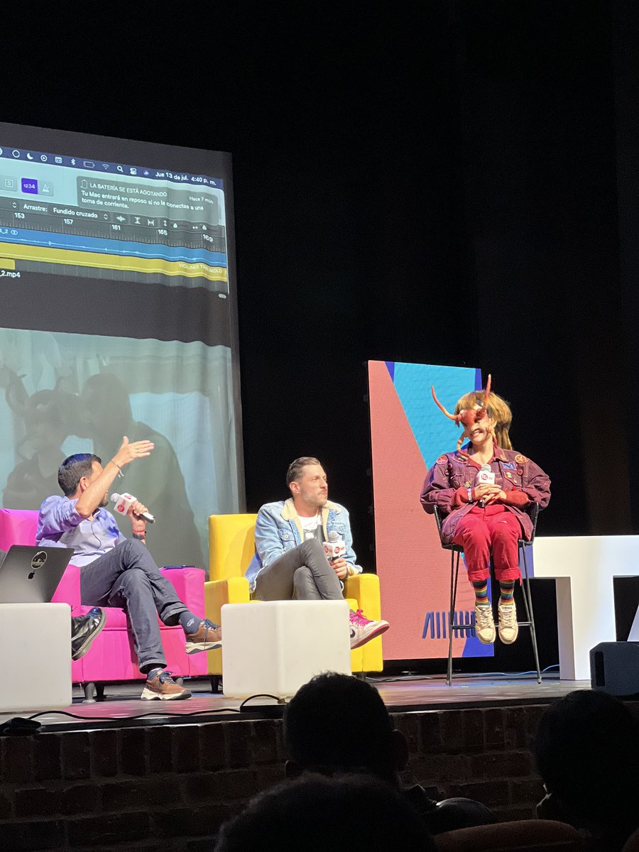 AmandaJaimesM's tweet image. Desde #BAM2023 apoyamos la #Tvpública desde las regiones. Por eso, hoy acompañamos a @pipehincapieu gerente de @Teleantioquia, en el #BAMTALKS musical y la fantasía: Los Bichos raros de Puerto Candelaria.