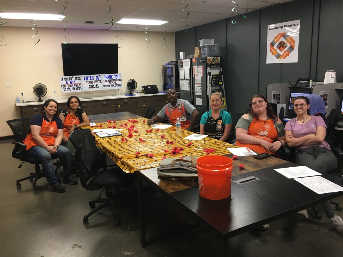 samedaywh's tweet photo. 527 N. Plano in store PK,  love this store they are number one in water heater installations. ⁦@HomeDepot⁩ ⁦@TammyRheemWater⁩ ⁦@JJMarucci⁩ https://t.co/MNbKD4lYLl