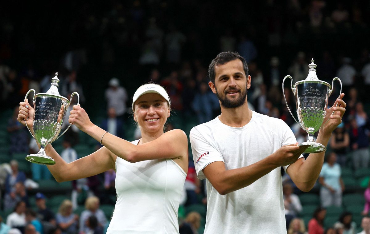 MekticPavicFans's tweet photo. 🏆🏆 MIXED DOUBLES CHAMPIONS 🏆🏆
Congratulations to Mate and Ljudmyla for their first title at The Championships together 💖🥰
£
#Pavic #Kichenok #Wimbledon #MixedDoubles https://t.co/hA7Y5r743s