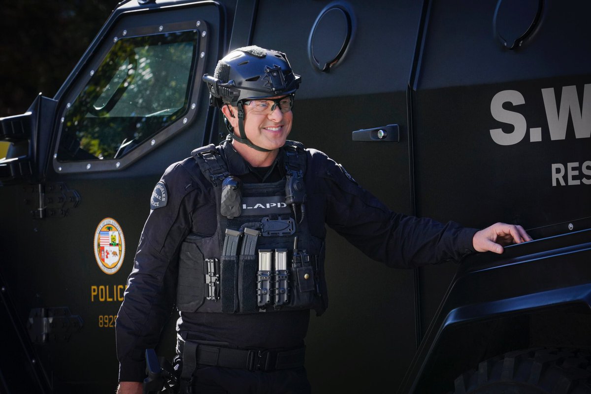 Happy Birthday to #SWAT’s finest, @TheKennyJohnson! Your positivity, dedication, and leadership inspire us all. Everyone go send him some birthday wishes! 🎉