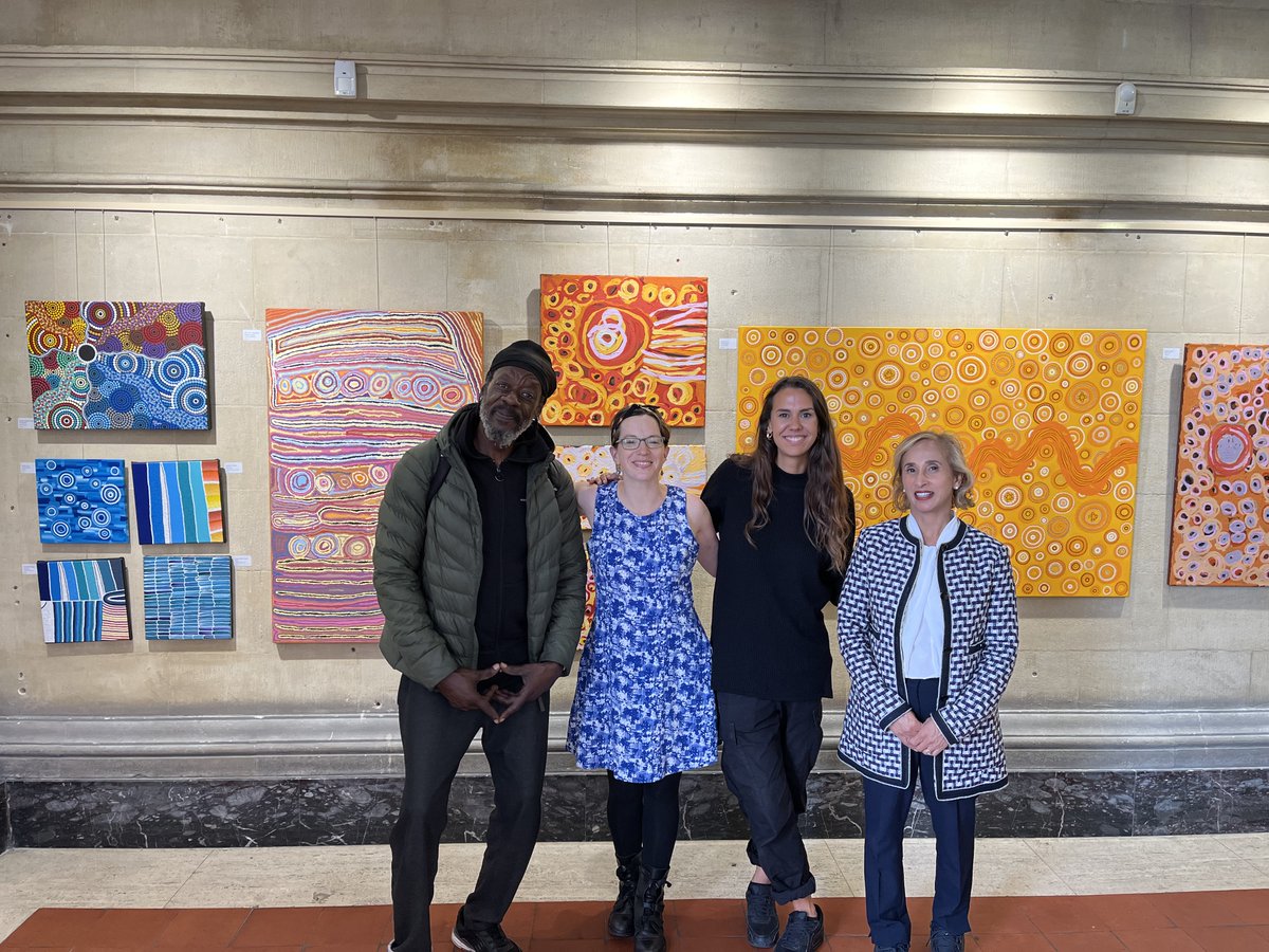 Professor Palie Smart (@paliesmart) on Twitter photo On our way to Town Hall to discuss slave legacies and memorialisation with our friends from Boston and US Embassy London; and stopping by to see art by Jasmine Coe part of Bristol Uni's <a href="/HistoryBridging/">Bridging Histories</a> <a href="/BristolUni/">University of Bristol</a> <a href="/BristolUni_BSch/">University of Bristol Business School</a> <a href="/evelynwelch2013/">Evelyn Welch</a> <a href="/AgnesNairn/">Agnes Nairn</a> <a href="/EmmanuelAdukwu/">Emmanuel Adukwu</a> On our way to Town Hall to discuss slave legacies and memorialisation with our friends from Boston and US Embassy London; and stopping by to see art by Jasmine Coe part of Bristol Uni's <a href="/HistoryBridging/">Bridging Histories</a> <a href="/BristolUni/">University of Bristol</a> <a href="/BristolUni_BSch/">University of Bristol Business School</a> <a href="/evelynwelch2013/">Evelyn Welch</a> <a href="/AgnesNairn/">Agnes Nairn</a> <a href="/EmmanuelAdukwu/">Emmanuel Adukwu</a>