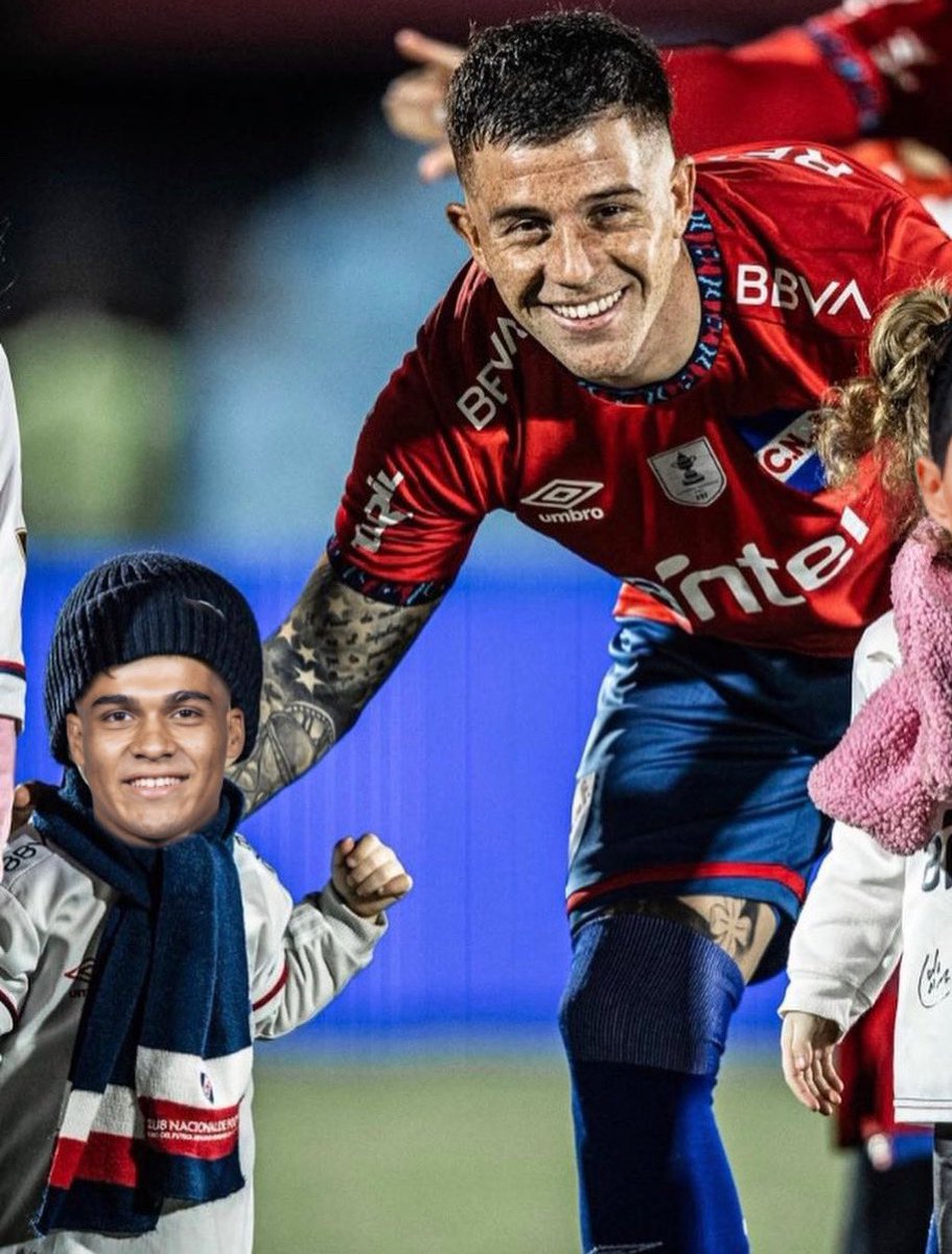 liguerismo's tweet photo. el colo con el hijo🥹🥹 https://t.co/gPg5mBT3KB