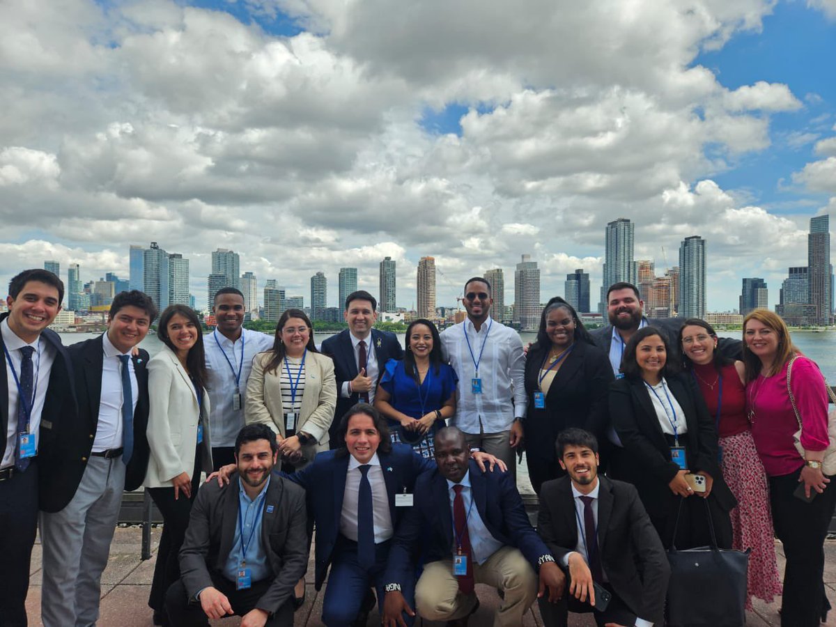 Los pasados 10 y 11 de Julio la Viceministra de Juventud Kristel Ward Hudson, participó en la Reunión Técnica del Consejo Directivo Ampliado del Organismo Internacional de la Juventud @OIJ_DIGITAL  en el ámbito del Foro Político de Alto Nivel (HLPF), celebrada en Nueva York.