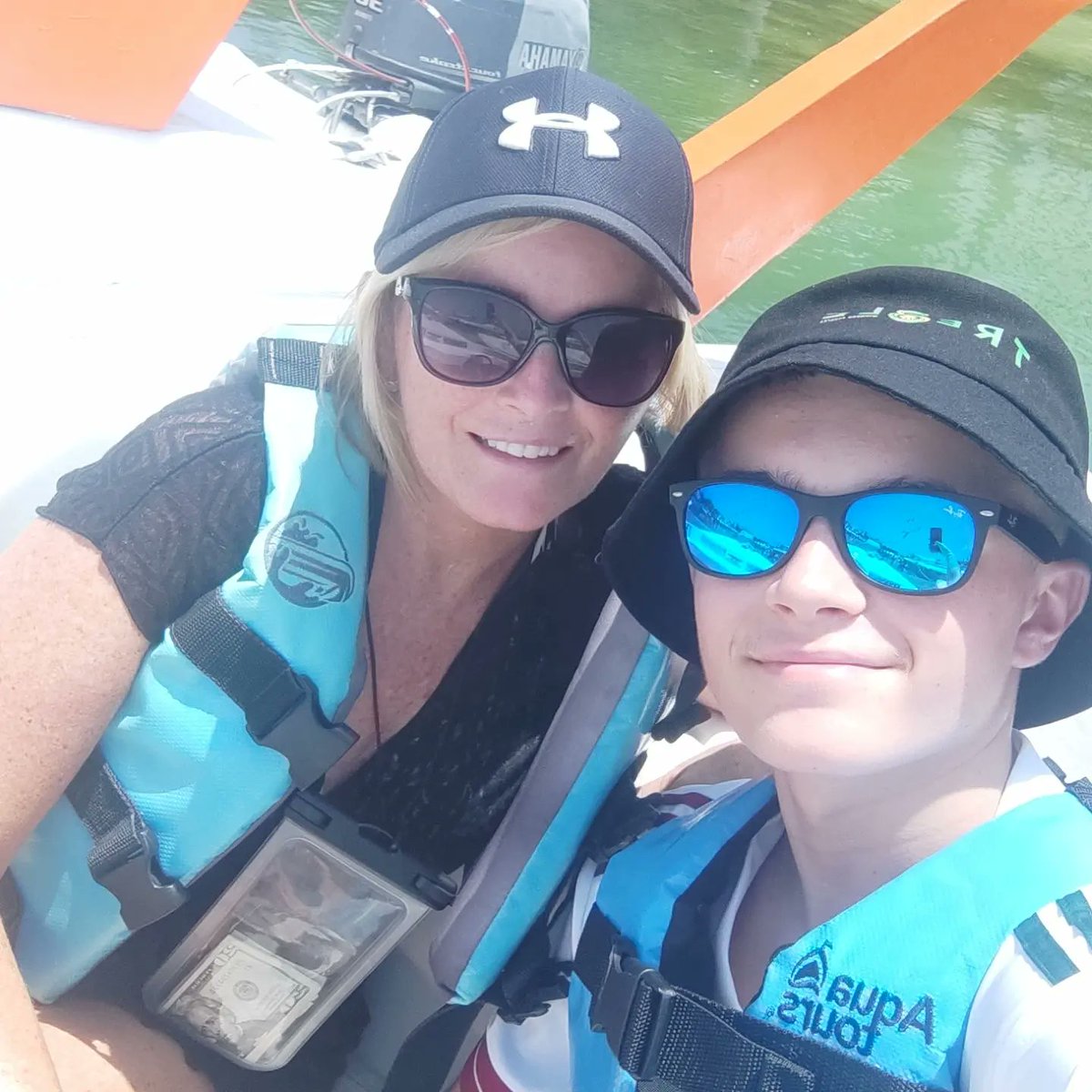 Angie Ghirl 🍀🍀🍀 tweet media