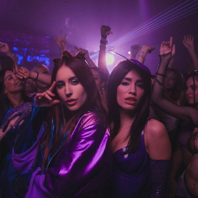 laliofupdates's tweet photo. 📲 | YA disponible “Nochentera Remix”, Vicco ft Lali en todas las plataformas digitales 💘

YouTube: https://t.co/ZajZhRXYvg

Spotify: https://t.co/Ey7AJSjXuH https://t.co/Ksy2n2DdSb