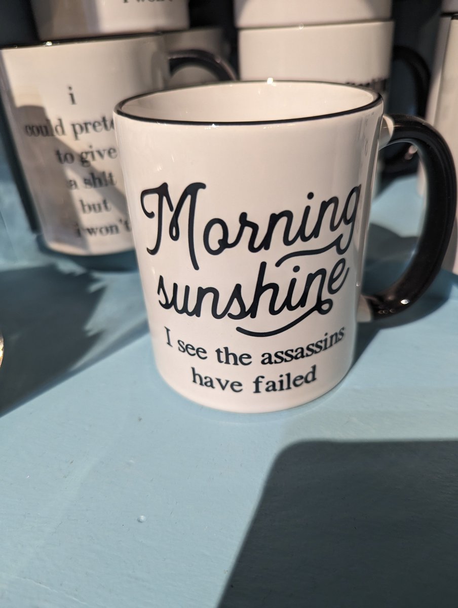 LaylaOmorose's tweet photo. I'm getting one of these before I leave https://t.co/sgRtJkcSIh