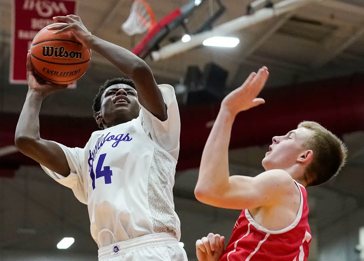 Big news today in high school basketball as Brownsburg's Kanon Catchings is headed to Overtime Elite. More on that decision: https://t.co/sEjoWotCMj https://t.co/pbLeqXvahL