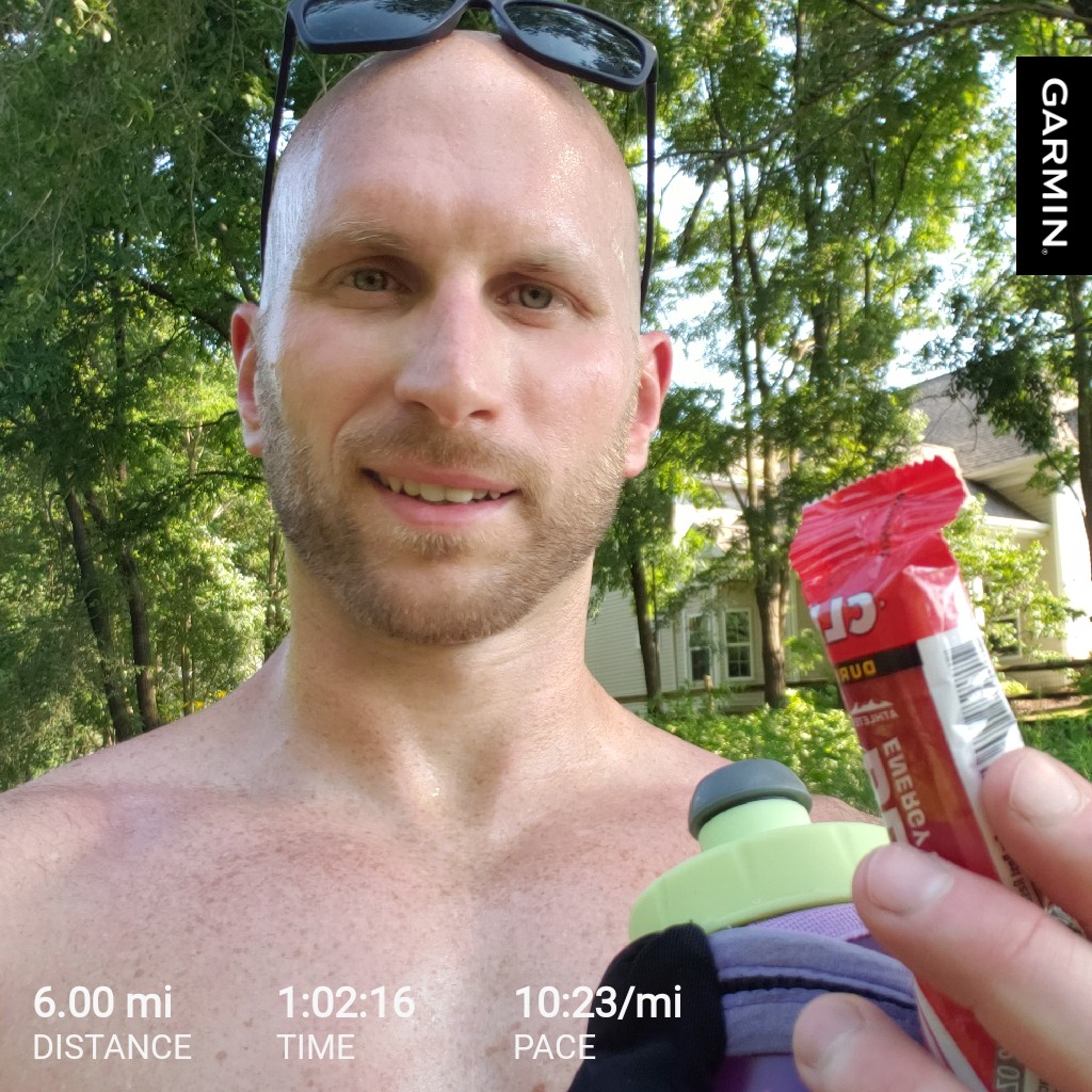 StrengthRunnerB's tweet image. Took the clif bloks and skratch labs along to survive the real feel 106°. 
I&apos;m learning easy running is not a &quot;pace&quot;, it&apos;s a feeling and a HR zone. Stay in tune with your body to stay healthy, run longer, and enjoy your running more! #running #fitness #slowmode #heatwave