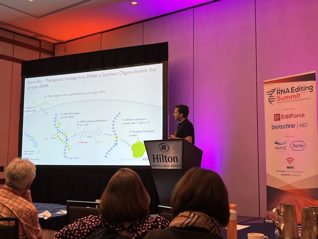 #RNAediting Korro Bio's VP of Data Science Matt Maciejewski presenting  today at the 4th RNA editing summit in Boston #RNAeditingsummit 

#RNAediting #AATD @KorroBio