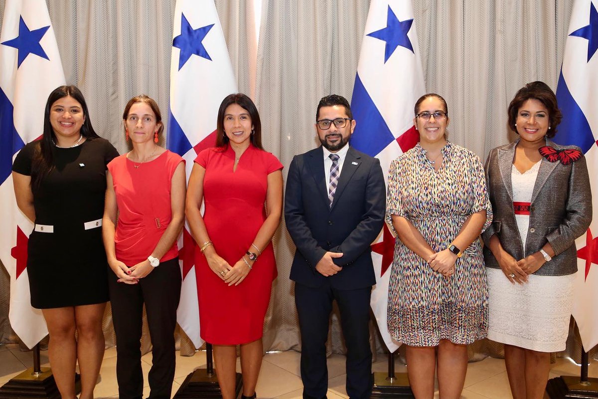 AmiciPty's tweet photo. En la segunda parte de dicha asamblea, se realizó la votación para elección de la Junta Directiva del período 2023-2024. https://t.co/Djv6oxeKMV