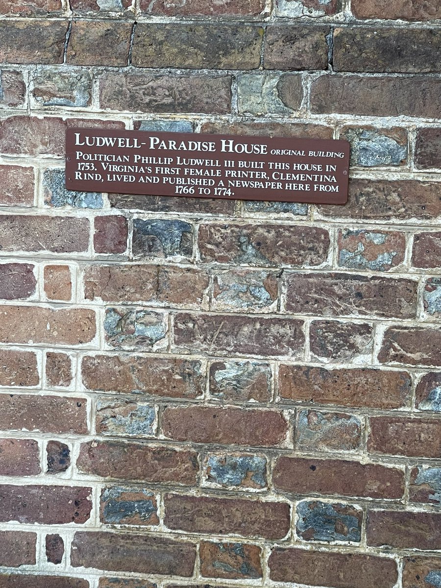 DebbieCriss's tweet photo. @KEDC_HERO @KEDCGrants had a good time filling out this scavenger hunt at Colonial Williamsburg! https://t.co/1WGfxFj5Bq