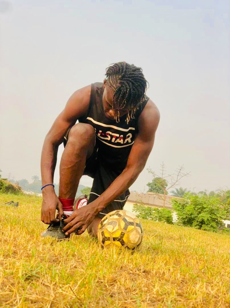 e_estrocol's tweet photo. Dieu est au rendez-vous#Ekosimba✌️⚽# https://t.co/X3xKV8r6nx