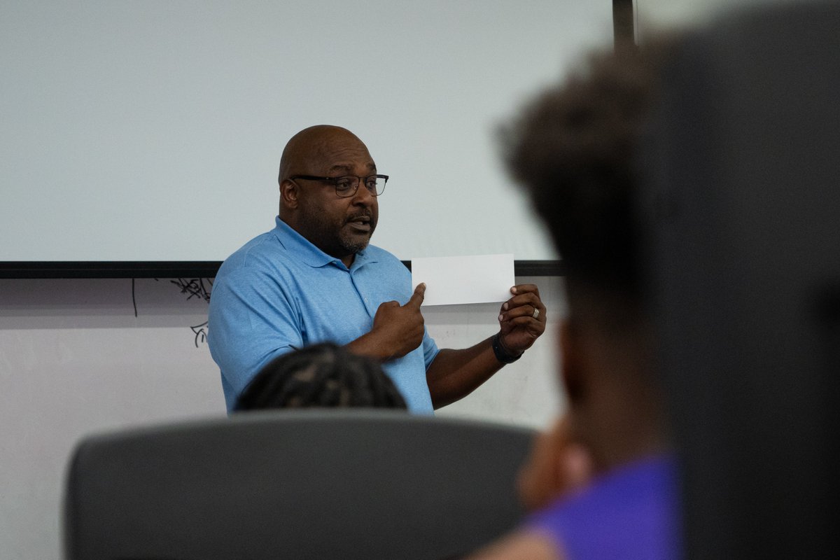 TCUBasketball's tweet image. Huge thanks to @hedake_44 for coming and sharing his story.

#GoFrogs