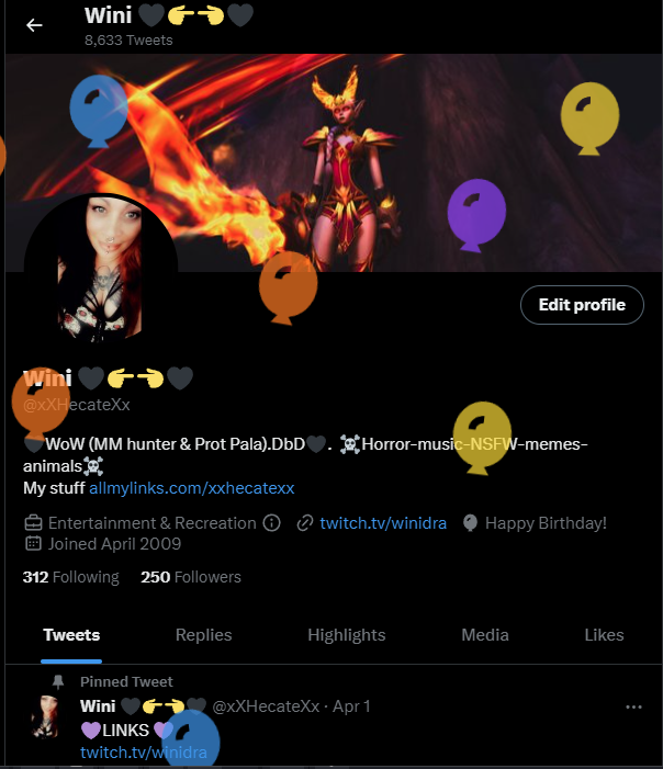 xXHecateXx's tweet photo. Weird stuff on my profile....#oldbutnotthatold https://t.co/0TbmOGFxCZ