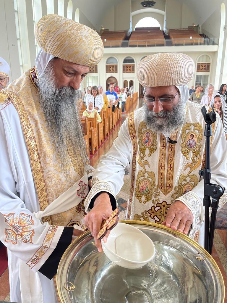 stmarkscoc's tweet photo. Their Graces Bishop Archilids and Bishop David celebrating the Liturgy of the feast of The Apostles https://t.co/gA8JQBI8iu