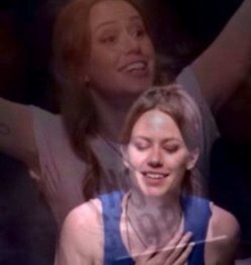 critrolememes's tweet photo. WAKE UPPPPPPPP EVERYBODY WAKE UPPPPP IT’S HAPPENINGGGGGG IT HAPPENED WAKE THE FUCK UPPPPPP 
#CriticalRoleSpoilers #CriticalRole https://t.co/kOF2UGGV94