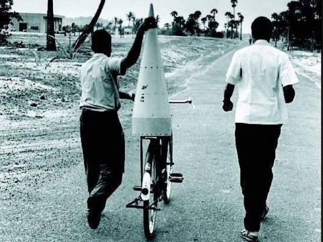 its1aditya's tweet photo. Such a long journey! From humble beginnings in 1963 to an emerging space power in 2023 🇮🇳

#Chandrayaan3 May the force be with you🌌🚀

@isro @DRDO_India #Sriharikota #Chandrayaan3 #ISRO https://t.co/0ekhfHdULQ