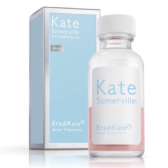 scrumble49's tweet photo. So good I had to share! Check out all the items I'm loving on @Poshmarkapp #poshmark #fashion #style #shopmycloset #forever21 #katesomerville #johnnywas: https://t.co/zsfd2P4L35 https://t.co/WPOf11Cea7