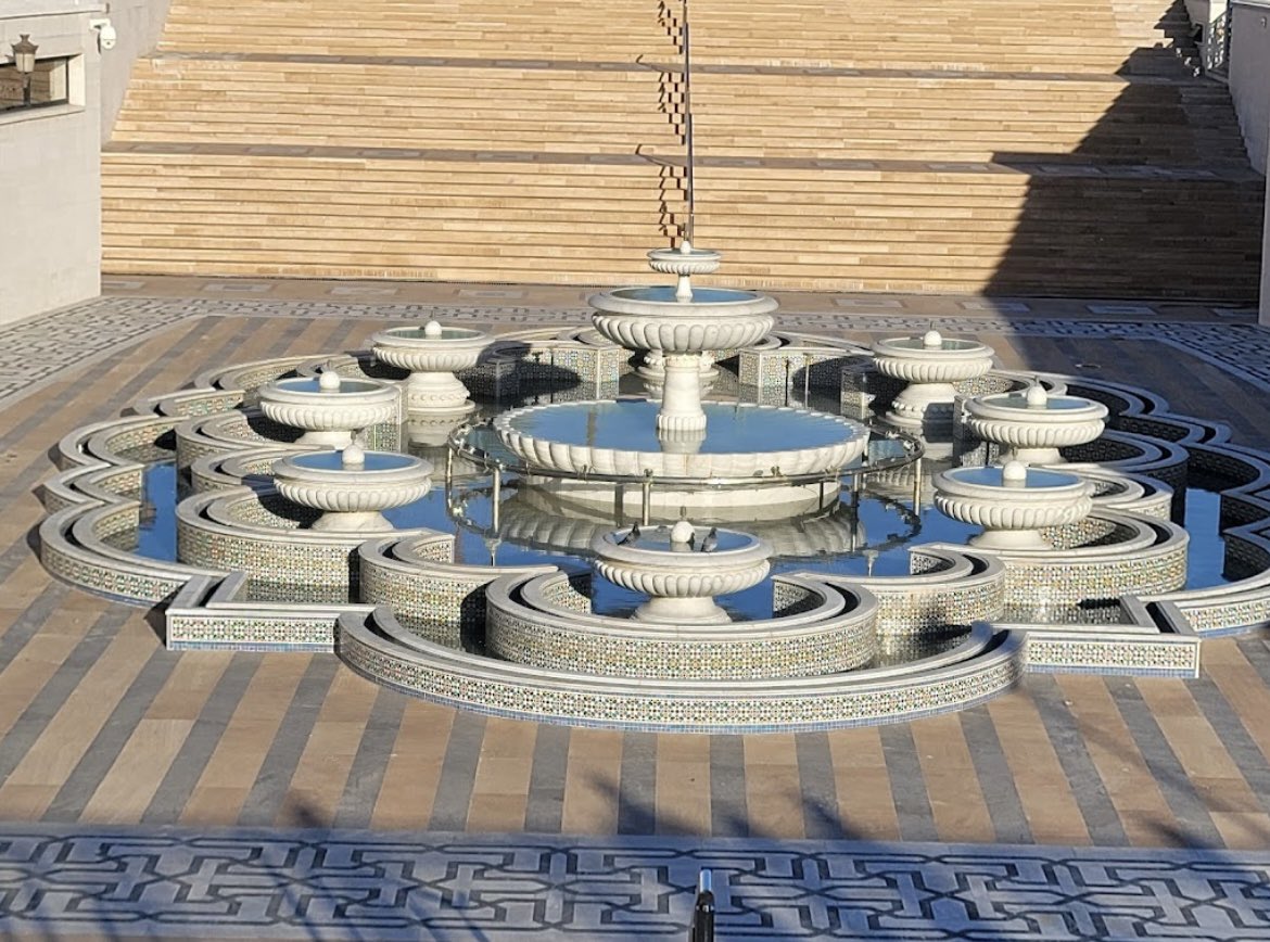 RotatingMarble's tweet photo. Hassan Tower, Rabat, Morocco
https://t.co/Wsx1Uz3ESs
Beautiful mosque in Morocco!
Anyone been here? https://t.co/YkNn6VYXv3