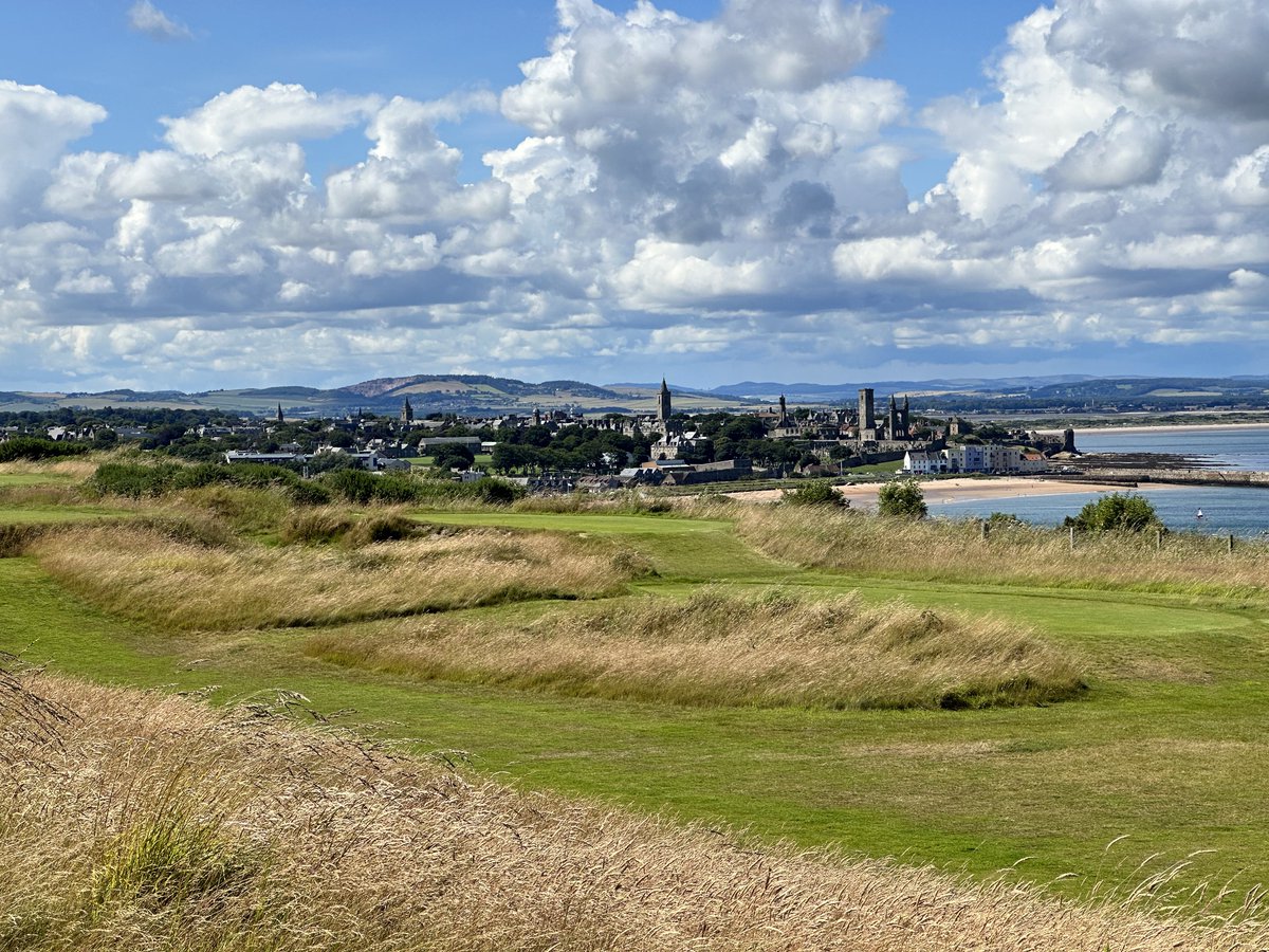 TheChadColby's tweet photo. Been an amazing couple days @TheHomeofGolf so far. Played #OldCouse & #TheCastleCourse
#epic https://t.co/vB8Za2jynH