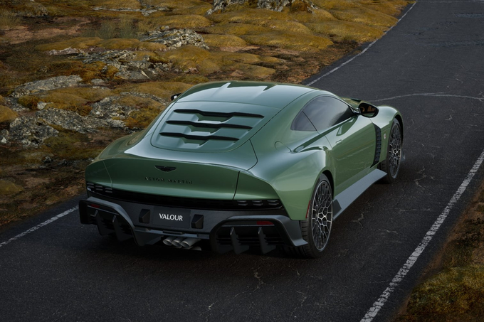XCarClub's tweet photo. 📸Aston Martin Valour https://t.co/90owrZfcl9