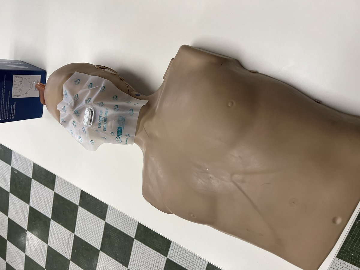 tribecalledkai's tweet photo. Today @adv_project is here with @FCCStLouis Power Builders group attending the @TheT5874Delmar's training around community care (tending to gunshot wounds, CPR, administering Narcan) because #WeKeepUsSafe ✊🏽 https://t.co/WOSmBs8MUQ