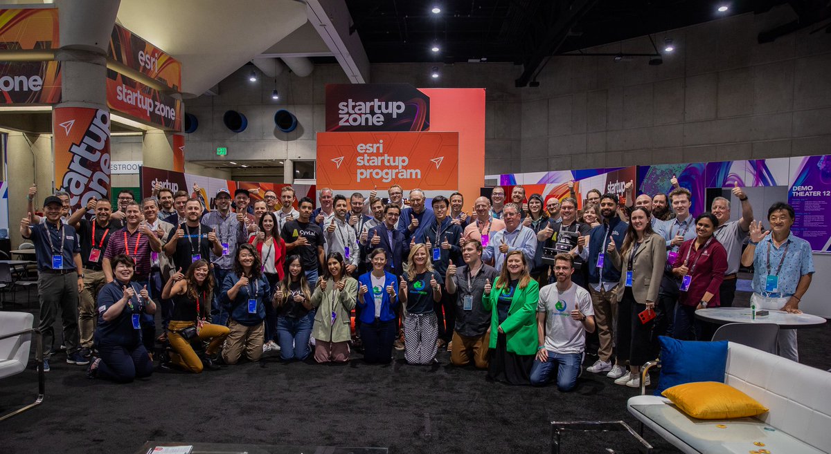 What an amazing #EsriUC2023!! Big thanks to our <a href="/Esri/">Esri</a> Startup Community and  everyone who visited the Startup Zone, we can’t wait for next year 🚀💡💻