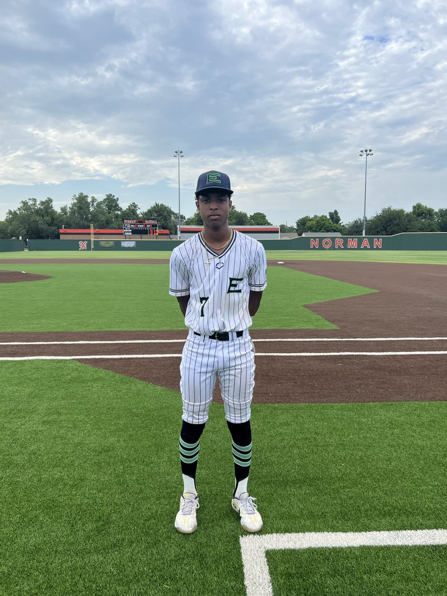 F: <a href="/NTX_ELITE/">NTX ELITE</a> Gutierrez 4, Oklahoma Express 2
PoG: Donovan Hawkins 3-3, 2B, RBI