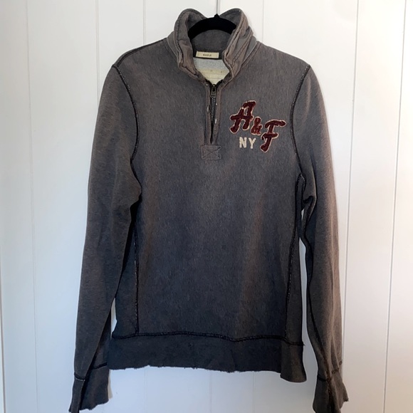 Fancylike21's tweet photo. So good I had to share! Check out all the items I'm loving on @Poshmarkapp #poshmark #fashion #style #shopmycloset #vincecamuto #abercrombiefitch #gap: https://t.co/I9TNO9UKlP https://t.co/FmEwEX5oPF