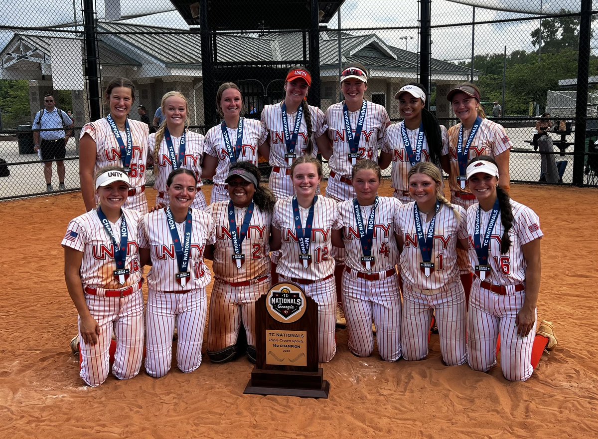 TRIPLE CROWN NATTY CHAMPS &amp;MVP!!!!!! So thankful for these girls and the opportunities I have been given, none of this could have been done alone🤍🤍 @unity_json_ross <a href="/TCSFastpitch/">TC Fastpitch</a> <a href="/UNCSoftball/">Carolina Softball</a> <a href="/coachmegsmith/">Megan Smith Lyon</a> <a href="/Maddie_Holub/">Maddie Holub</a> <a href="/prestonlong_20/">Preston Long</a>