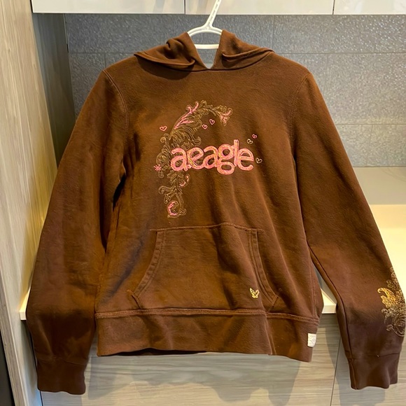 Moni98422873's tweet photo. So good I had to share! Check out all the items I'm loving on @Poshmarkapp #poshmark #fashion #style #shopmycloset #americaneagleoutfitters #victoriana #raedunn: https://t.co/IANWOg7zKJ https://t.co/82yIIls1Wk