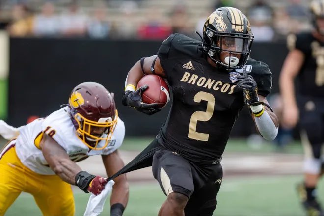 #AGTG I am truly excited and blessed to have received an offer from Western Michigan University!! What a great birthday gift🙏🏾 @Coach_Davis2 @WMU_Football @CoachJesse18 @CoachMeyerCAI @CoachJohnsonCAI @CAIKnightsFB