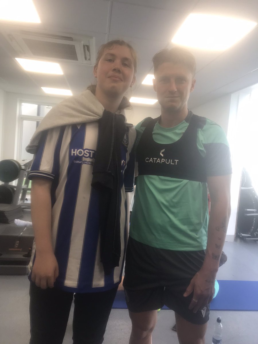crazyewanom's tweet photo. #wawaw  thanks chansiri for an amazing I hope to never forget https://t.co/N85p1Xax0R