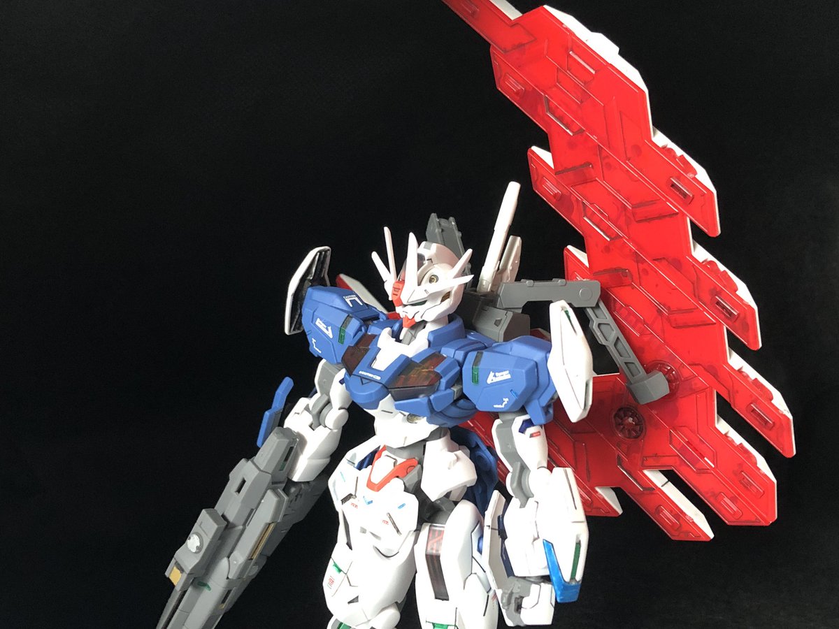 idea_sm's tweet photo. ふと見ていてガンビットに近い何かを感じてしまって背負わせてしまった😅
エアリアルムーン🌙
＃ガンプラ　＃ガンダム　＃ガンプラ好きと繋がりたい　＃水星の魔女 https://t.co/FGpceyZI1q