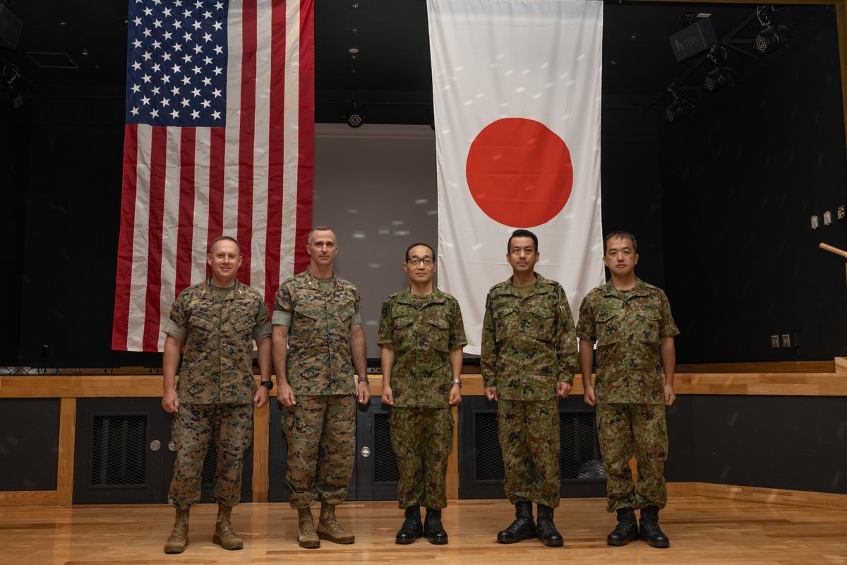 3rd Marine Logistics Group tweet media