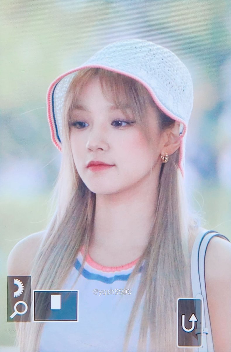 230714 雨琦🤍

#아이들 #여자아이들 #GIDLE #우기 #YUQI