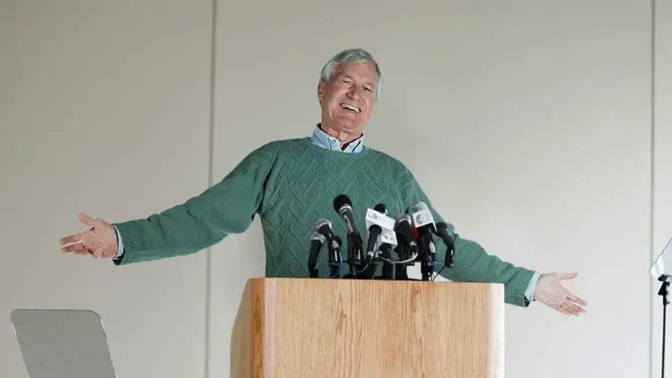 TheOnion's tweet photo. Nation’s Huggers Announce Plans For You To Get Over Here https://t.co/vitGlGVMyy https://t.co/Evl0b301VY
