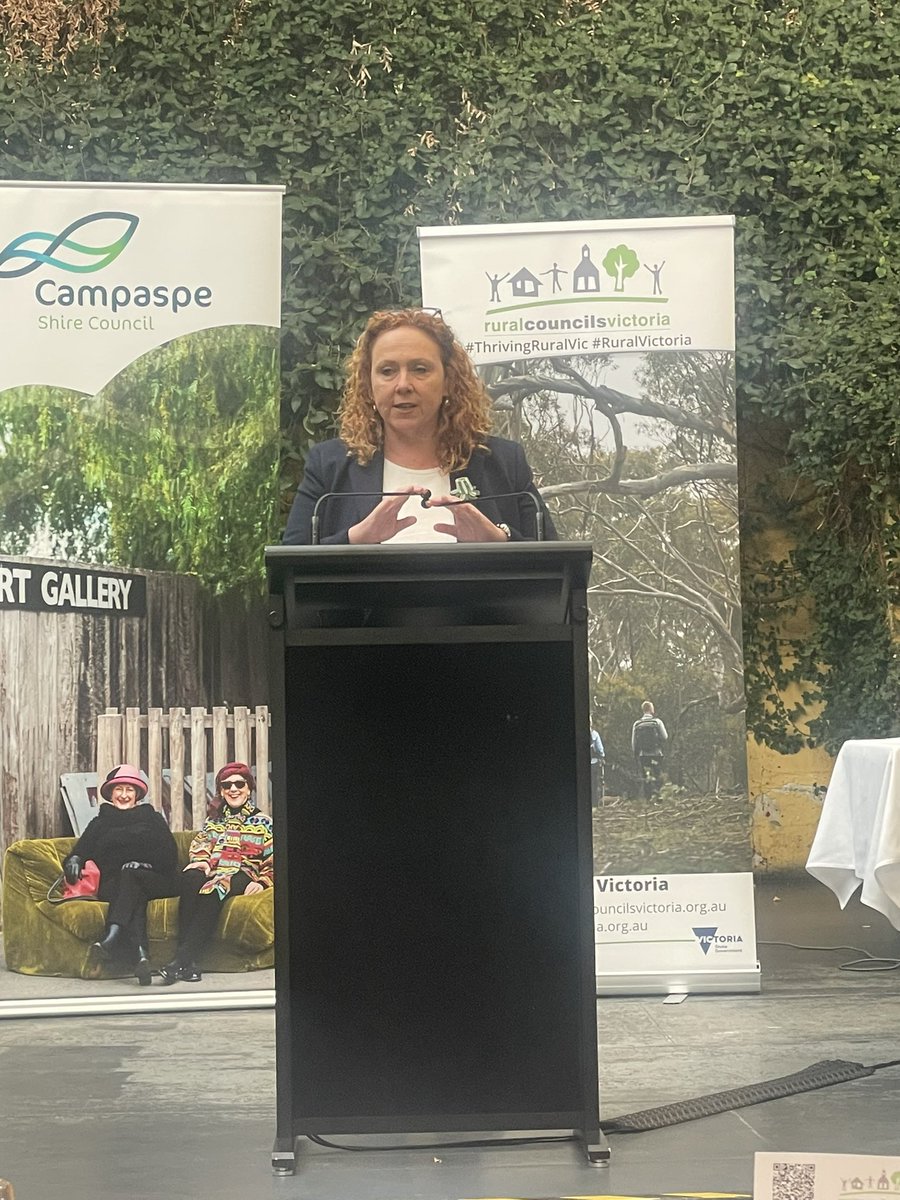 Lauren Dempsey tweet media