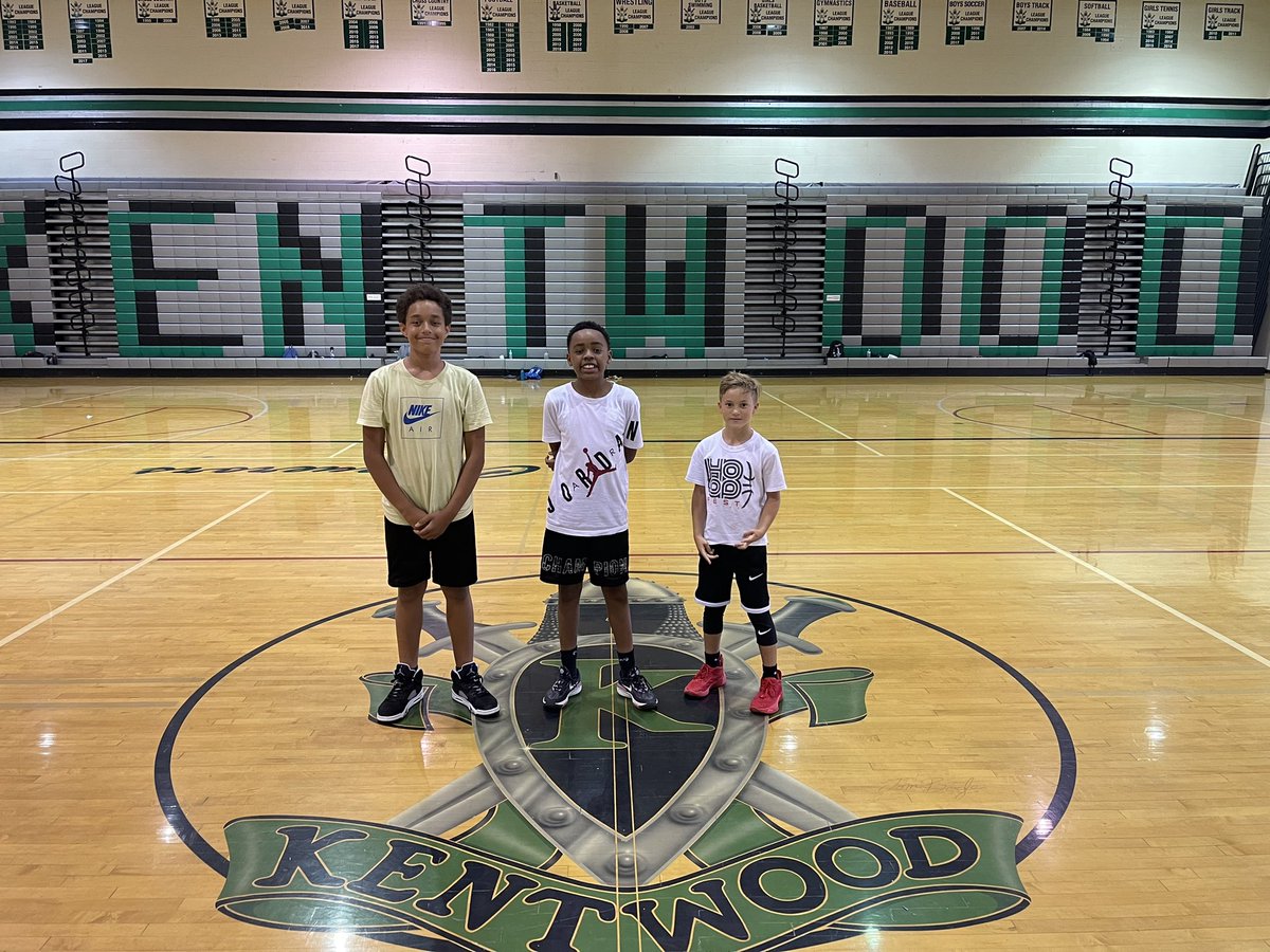 2023 Kentwood Basketball Camp is in the books. 155 campers getting better and having fun! Thanks to all the participants for coming out. A special shout-out to our players who were great coaches/mentors to the youth of our community! #EveryDayGettingBetter #ALLIN