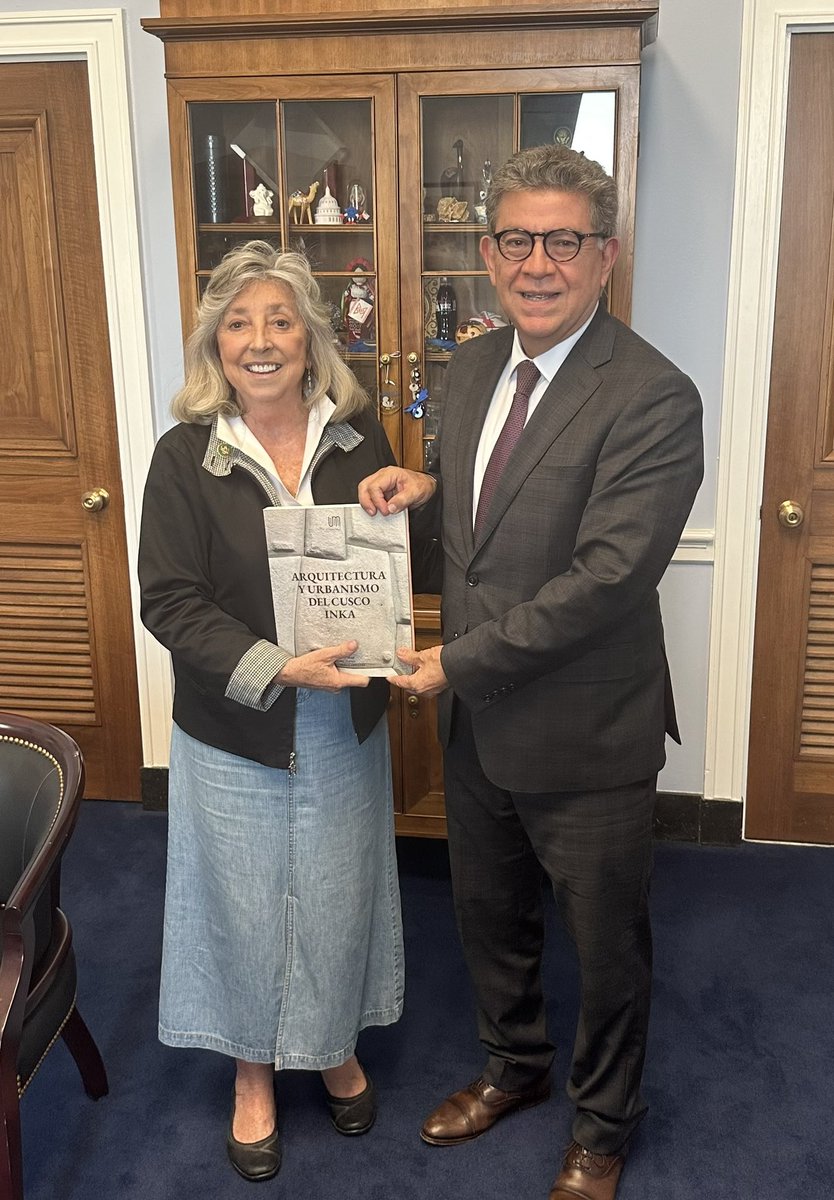 repdinatitus's tweet photo. As a member of @HouseForeign and @house_democracy, I have the privilege of meeting with representatives of many of our allies. 

I agree with @POTUS: The U.S. must lead not by the example of our power, but by the power of our example. https://t.co/OE3NgfU7Ff