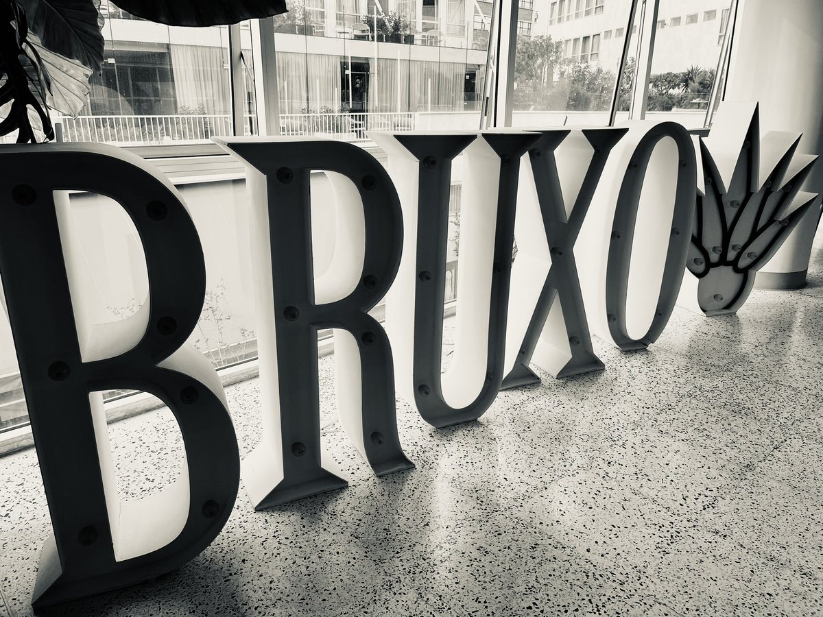 BRUXO (@bruxomezcal) on Twitter photo 