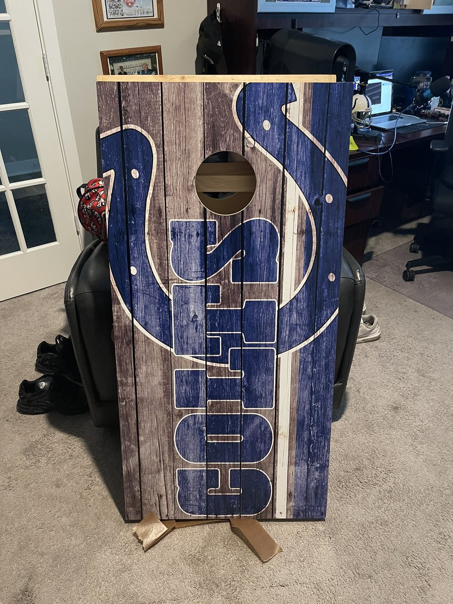 Won these bad boys in <a href="/KGsKids1/">KG’s Kids</a> auction who’s ready to tailgate #ColtsNation Thank you <a href="/theKCG18/">Kylen Granson</a> for all that you do for the kids you are a rock star ⭐️
