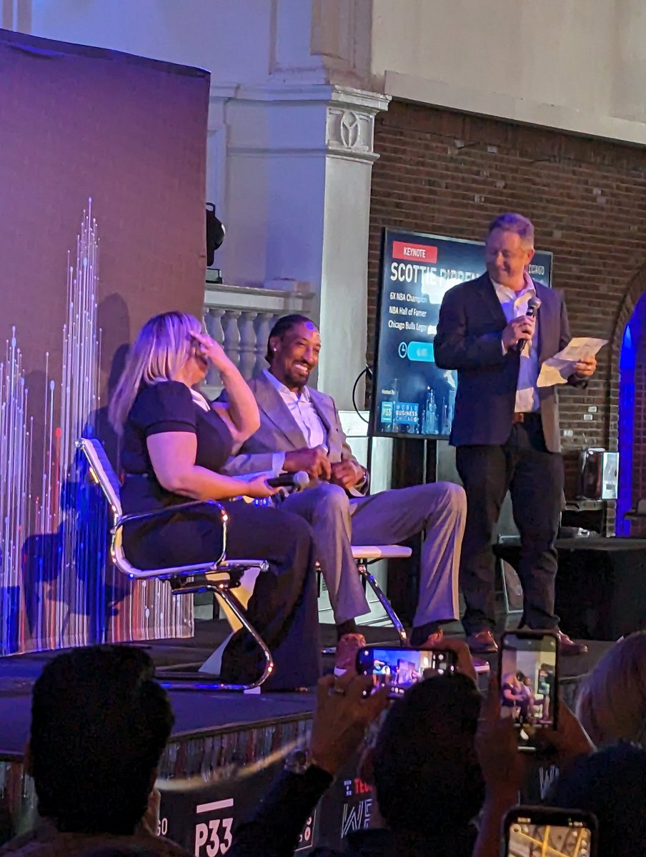 As a Chicago-based company, we will anyways ❤️ the 90s Chicago Bulls. Hello Scottie Pippen! #tcw23