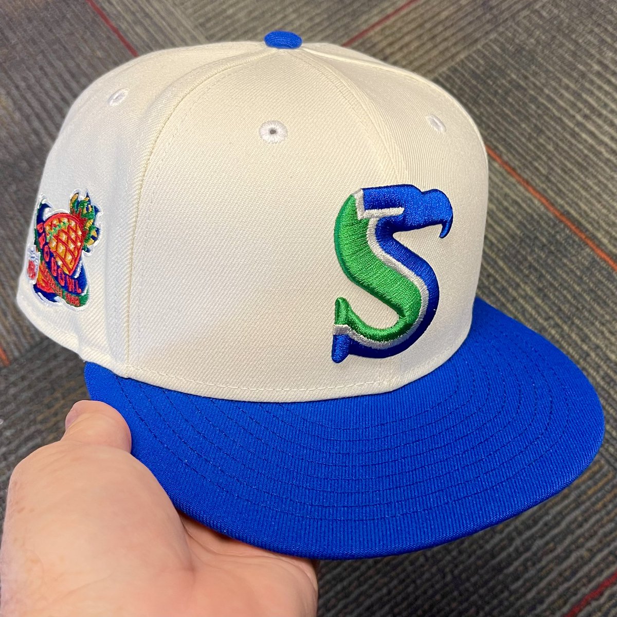 Interstate19's tweet image. Fitted of the Day: @NewEraCap City Originals @Seahawks cap reminding us of the dark days before they regained the NFL license and searching for your team’s fitted on eBay yielded this result. It’s a nice hat, and nicer to have a modern version instead of the awkward 90s version.