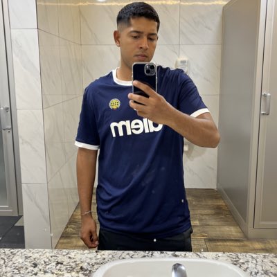 Axlopez8 tweet picture