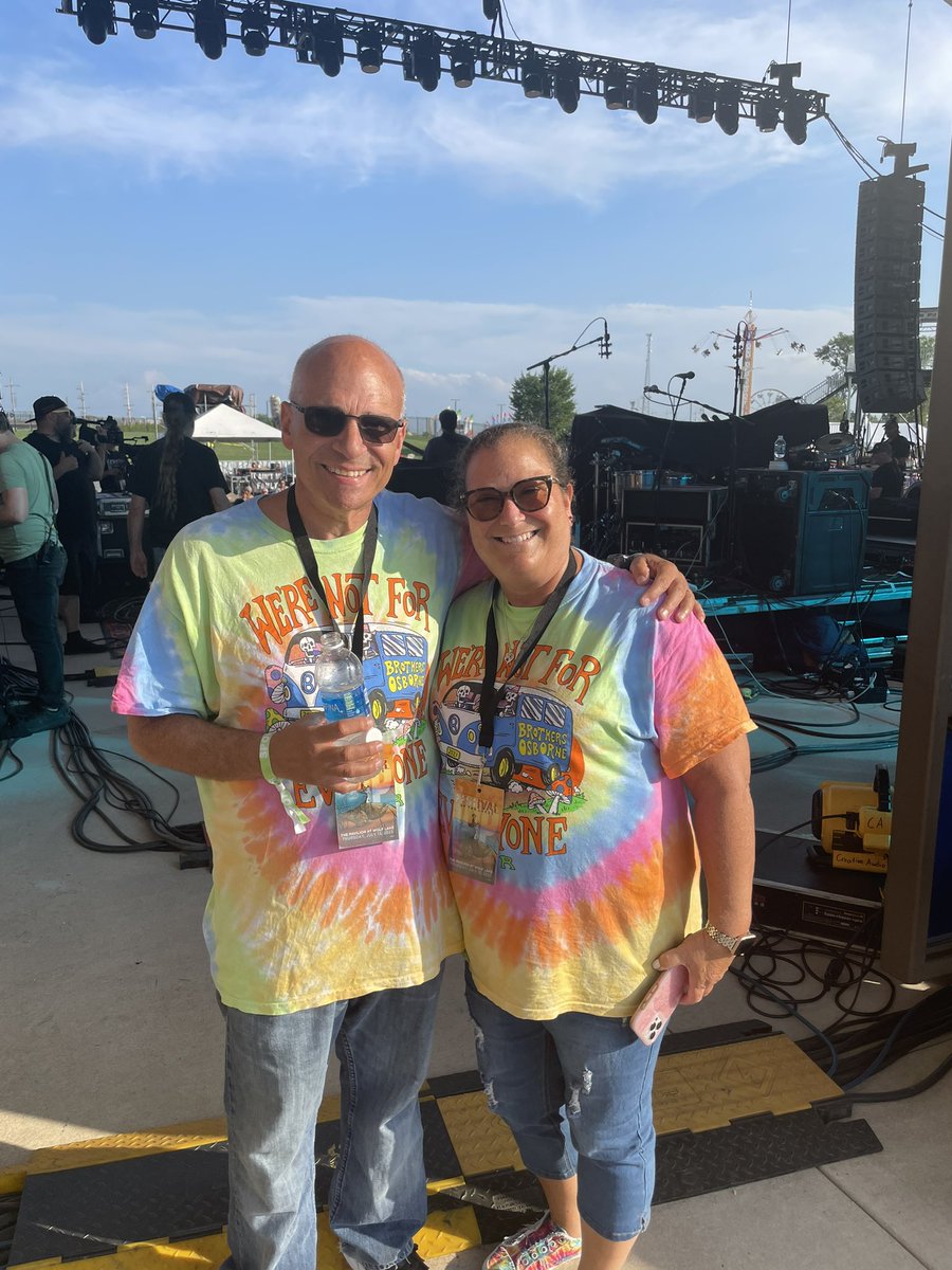 SnoopDadd's tweet photo. #FOTL2023 Backstage fun! VIP LIVIN! 😎 https://t.co/6OVETV8WGt