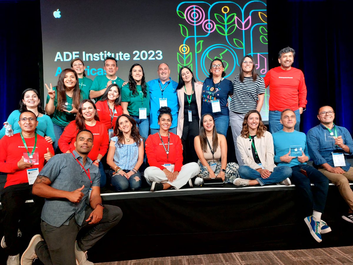 JessArturo57777's tweet photo. Mexico is in the house #ADE2023 #education #technology #inspiration https://t.co/xpoH8m0Sp0