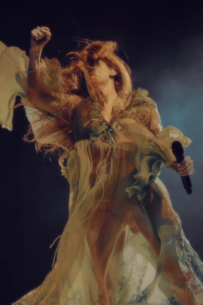 florencearchive's tweet photo. florence by jacqueline edmont https://t.co/meixrgqY1E