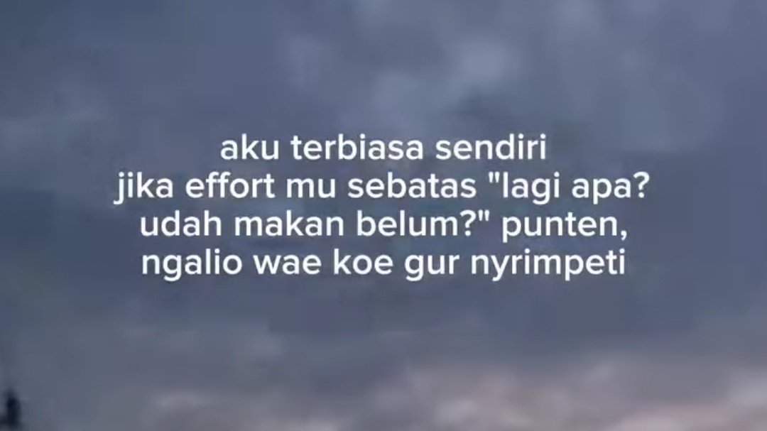 dnll66's tweet photo. Jika effort mu cuma sebatas "sayangkuuuu~" ngapunten, taeyong lebih fasih https://t.co/HEyJKXeq2k
